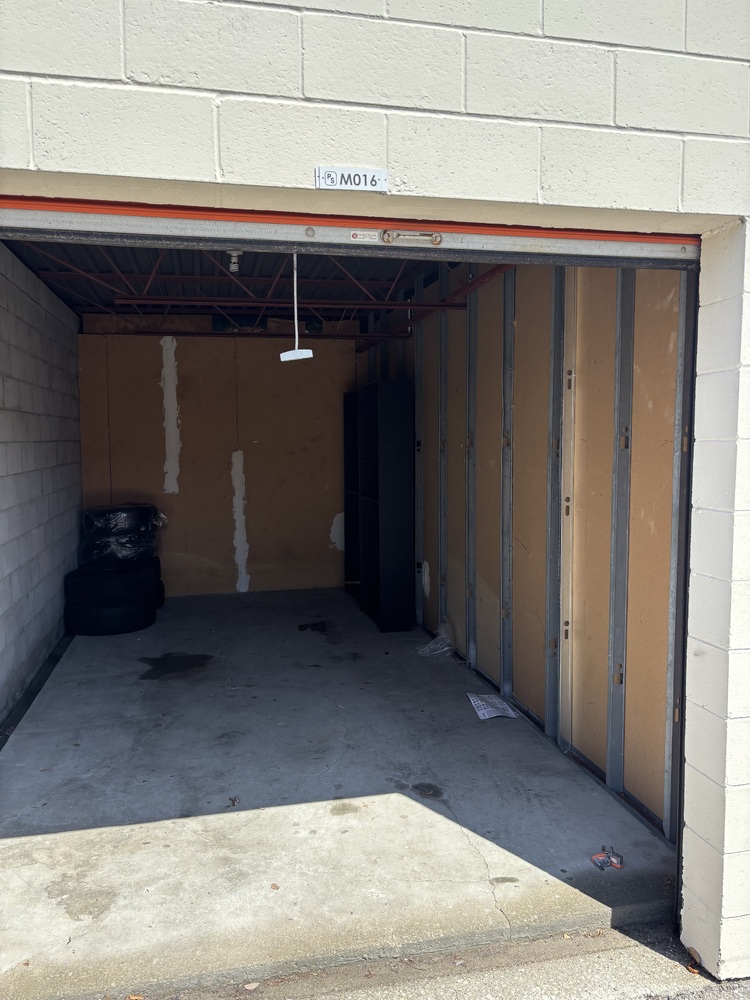 Public Storage P0011 -Queensway E  auction IB-4874 40