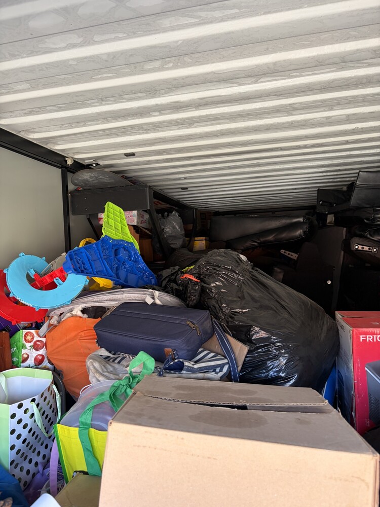 3004 - StorageMart St Thomas  auction IB-3222 40