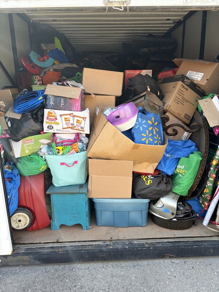 3004 - StorageMart St Thomas  auction IB-3222 90