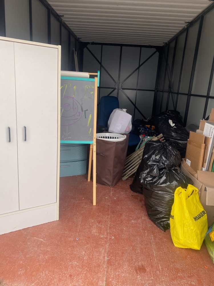 3033 -StorageMart  Pickering   auction IB-8253