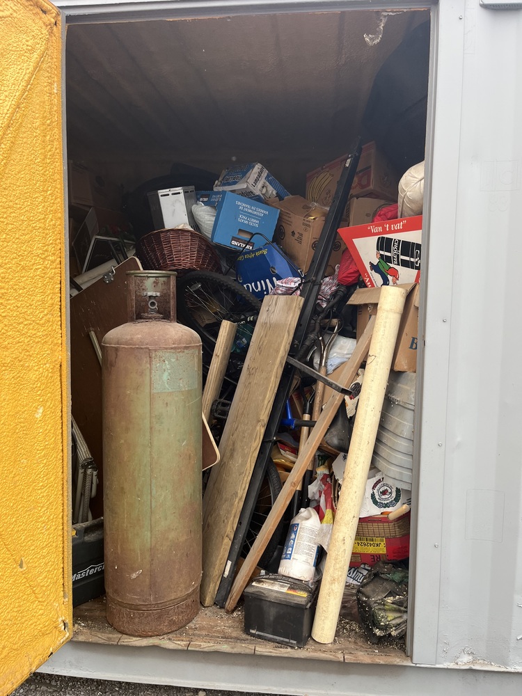 U Need Storage Milton  auction IB-5537 10
