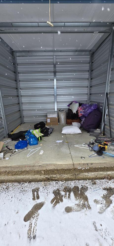 SmartStop Self Storage - 29 McKenzie Cres  auction IB-1916