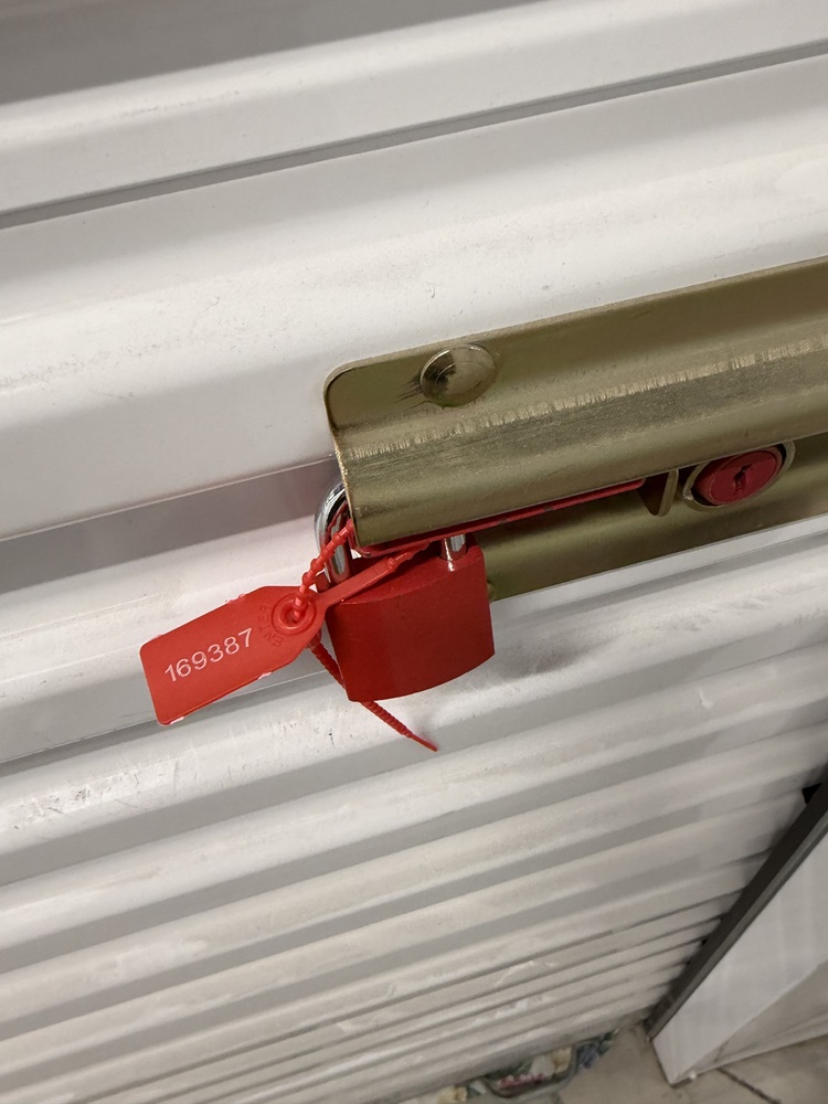 SmartStop Self Storage - North York Torbarrie  auction IB-5796