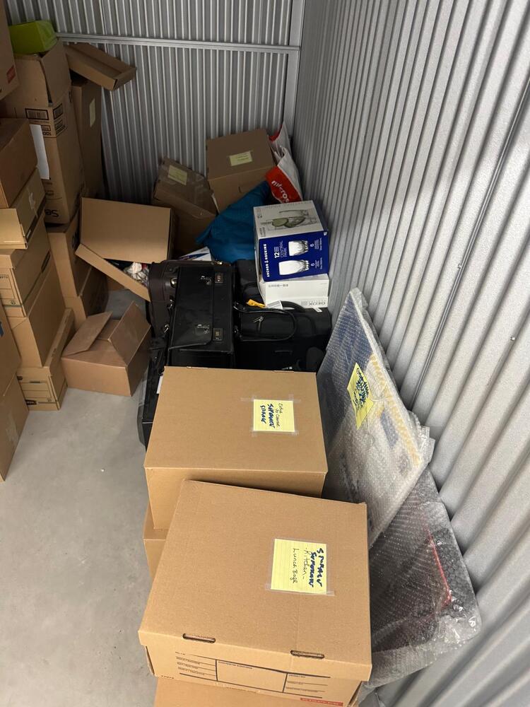 SmartStop Self Storage - 411 Cityview Woodbridge  auction IB-2766