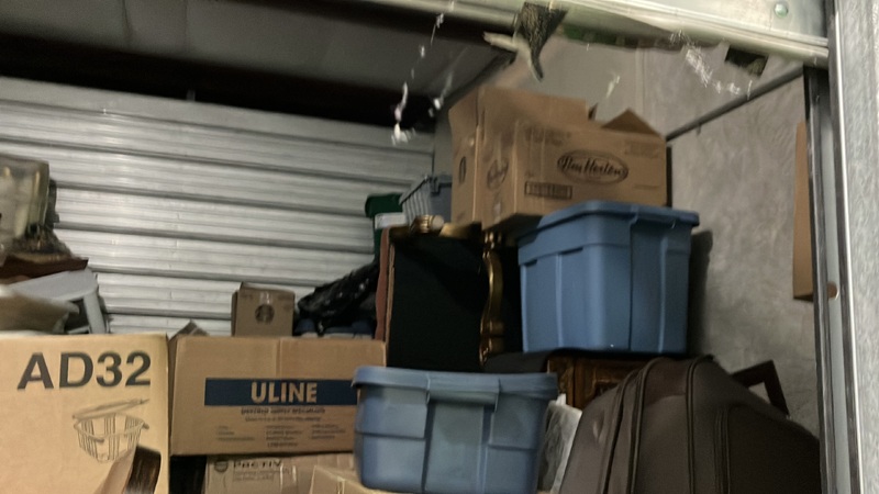 Advanced Self Storage  - North Vancouver  auction IB-6198 40