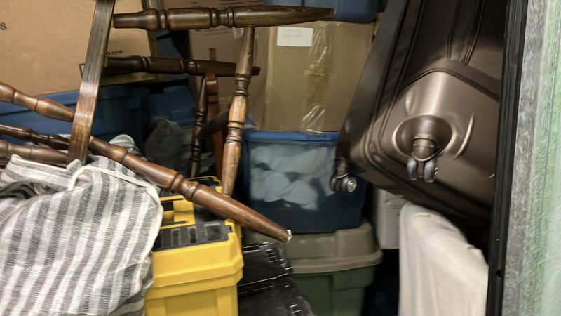 Advanced Self Storage  - North Vancouver  auction IB-6198 60
