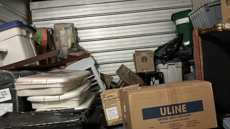 Advanced Self Storage  - North Vancouver  auction IB-6198 50