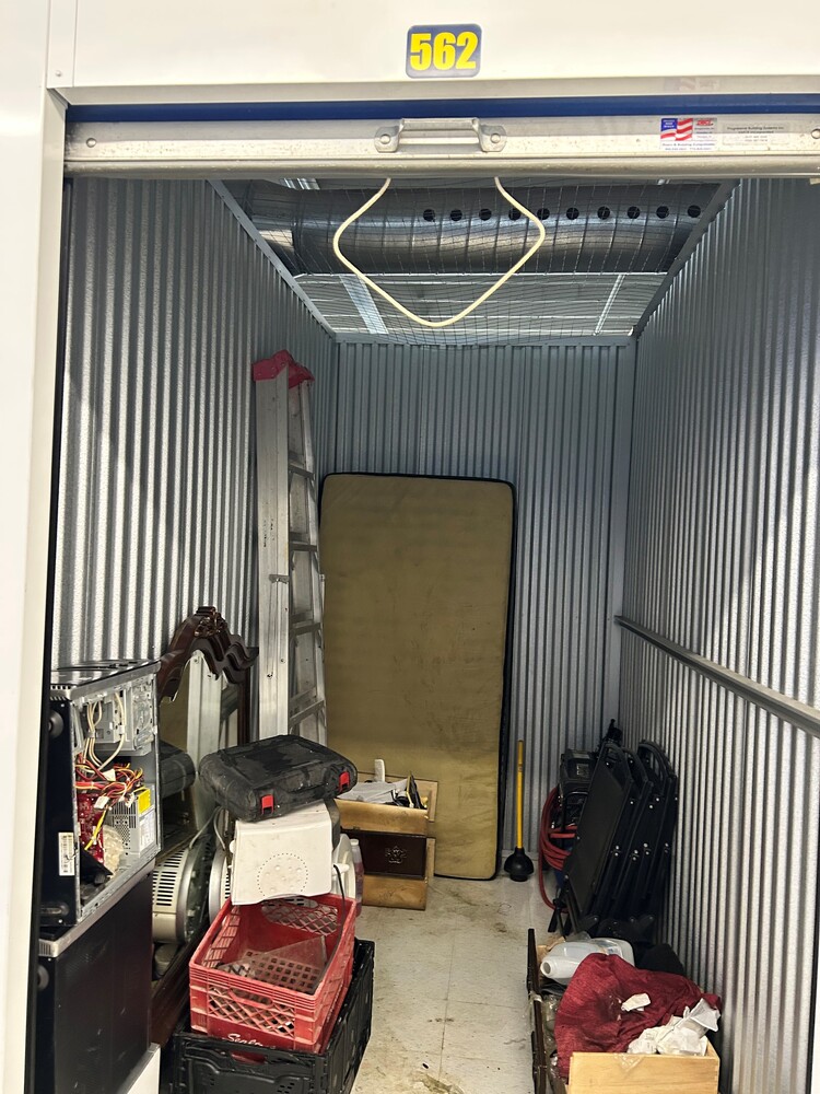 Guard-it Self Storage  auction IB-8918