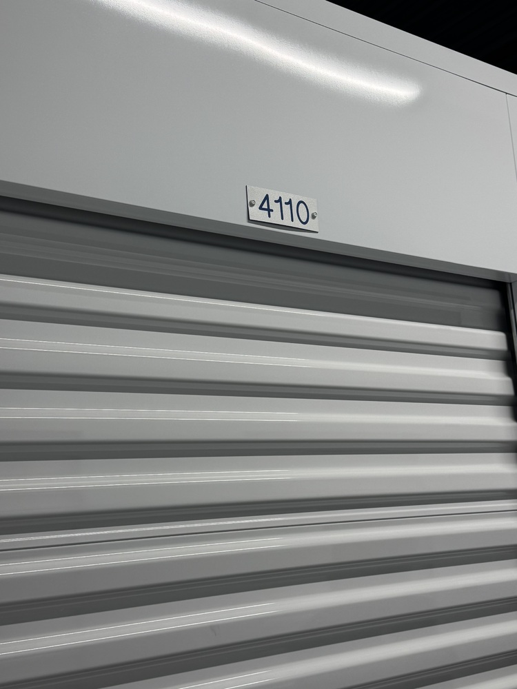 SmartStop Self Storage - 50 Cityview Vaughan  auction IB-8117