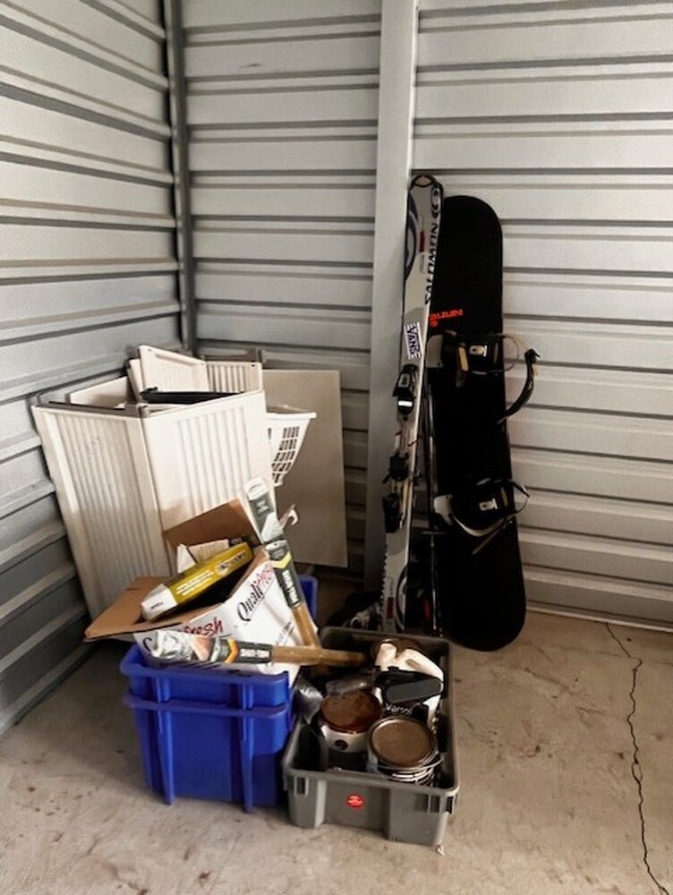 3016 - StorageMart Collingwood  auction IB-7554 130