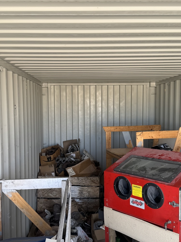 Portable Storage.ca Chatham  auction IB-5046