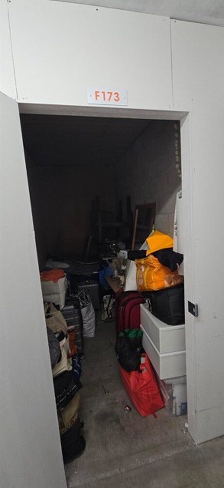Public Storage P0007 - Arrow Rd  auction IB-3372 60