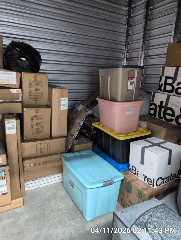 Storage of Barton St  auction IB-4608