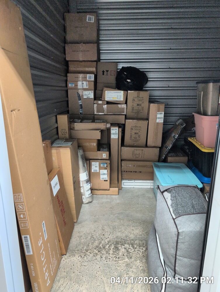 Storage of Barton St  auction IB-4608 40