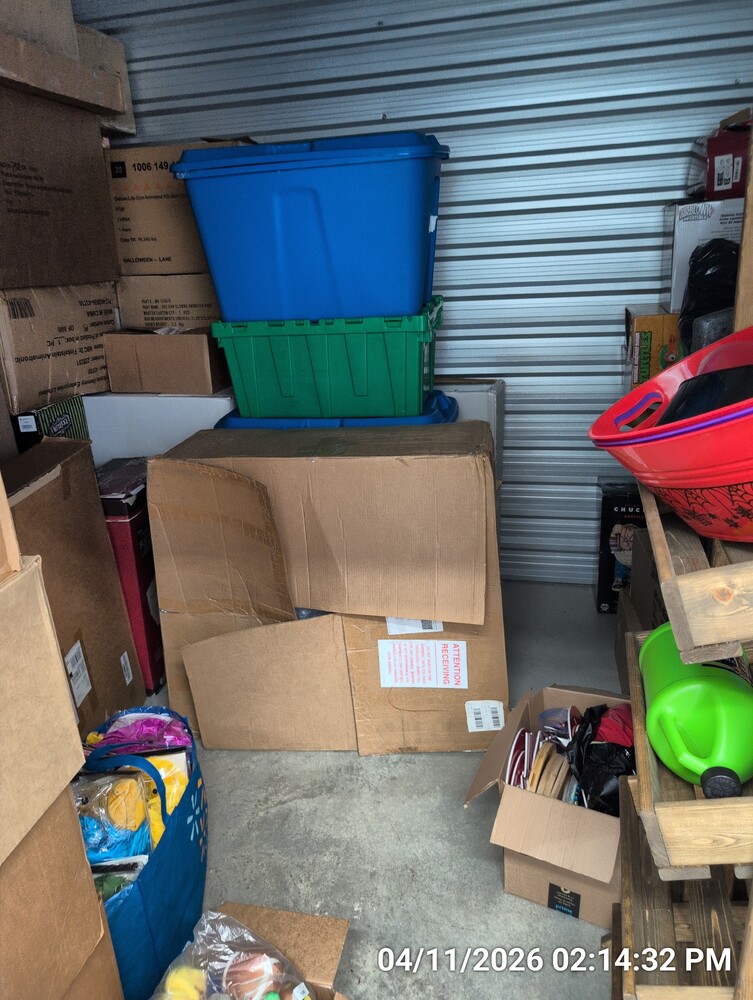 Storage of Barton St  auction IB-4608 90