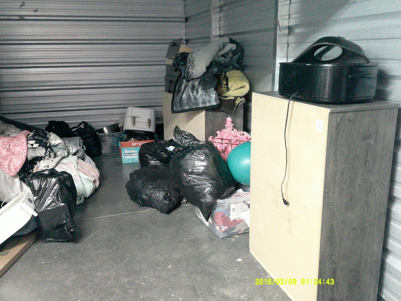 3204 - StorageMart Circle Dr and 11th St W   auction IB-1219