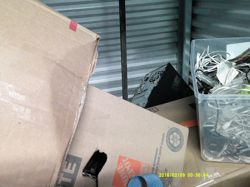 3204 - StorageMart Circle Dr and 11th St W   auction IB-6910 30