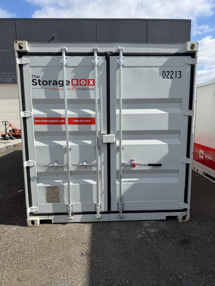The Storage Box - Windsor  auction IB-8052 30