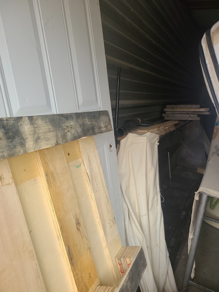 3013 - StorageMart Todd Baylis Blvd Toronto  auction IB-5975 10