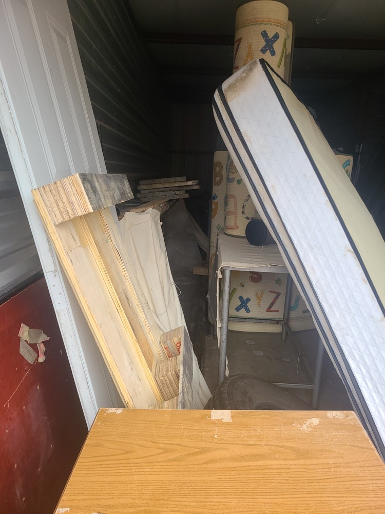 3013 - StorageMart Todd Baylis Blvd Toronto  auction IB-5975 20