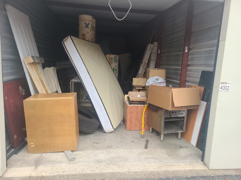 3013 - StorageMart Todd Baylis Blvd Toronto  auction IB-5975 40