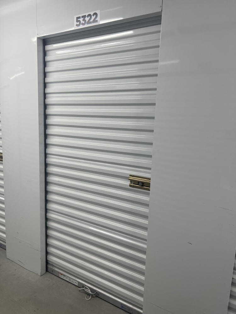 Prime Storage - Toronto (ON01)  auction IB-8674 10