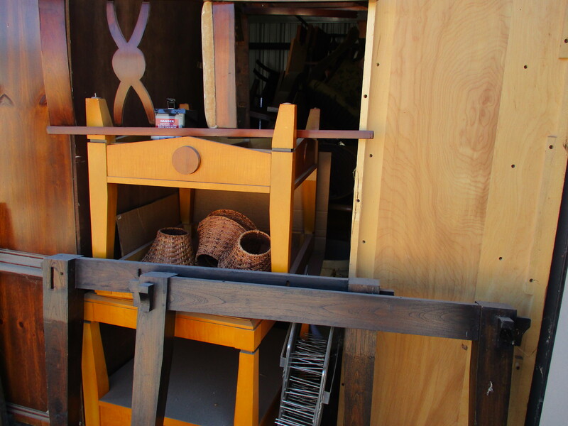 3201 -StorageMart  Hwy 11 & Clarence Ave S   auction IB-2510 20