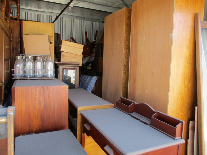 3201 -StorageMart  Hwy 11 & Clarence Ave S   auction IB-9494 20