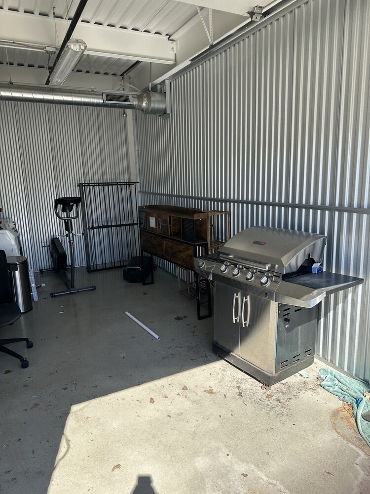 1-800-Self-Storage.com of Plymouth  auction IB-2395 20