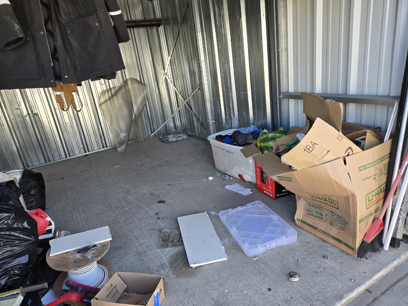 3304 - StorageMart 40th Street  auction IB-4047 30