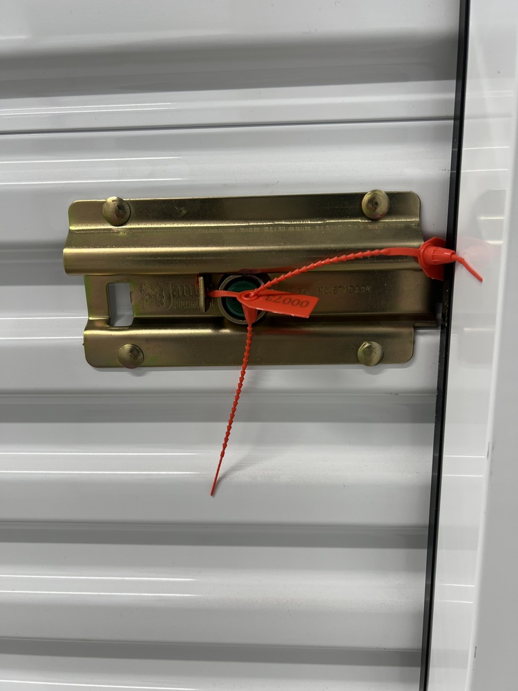 Prime Storage - Toronto (ON01)  auction IB-9789 20