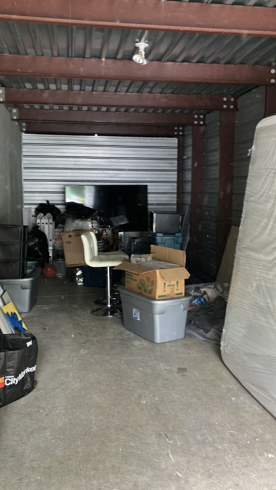 Advanced Self Storage  - North Vancouver  auction IB-4796 20