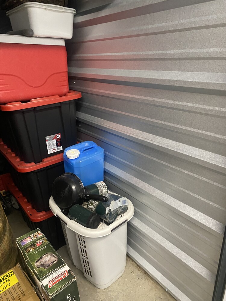 2771 -StorageMart  Wonderland Road North  auction IB-6448 30