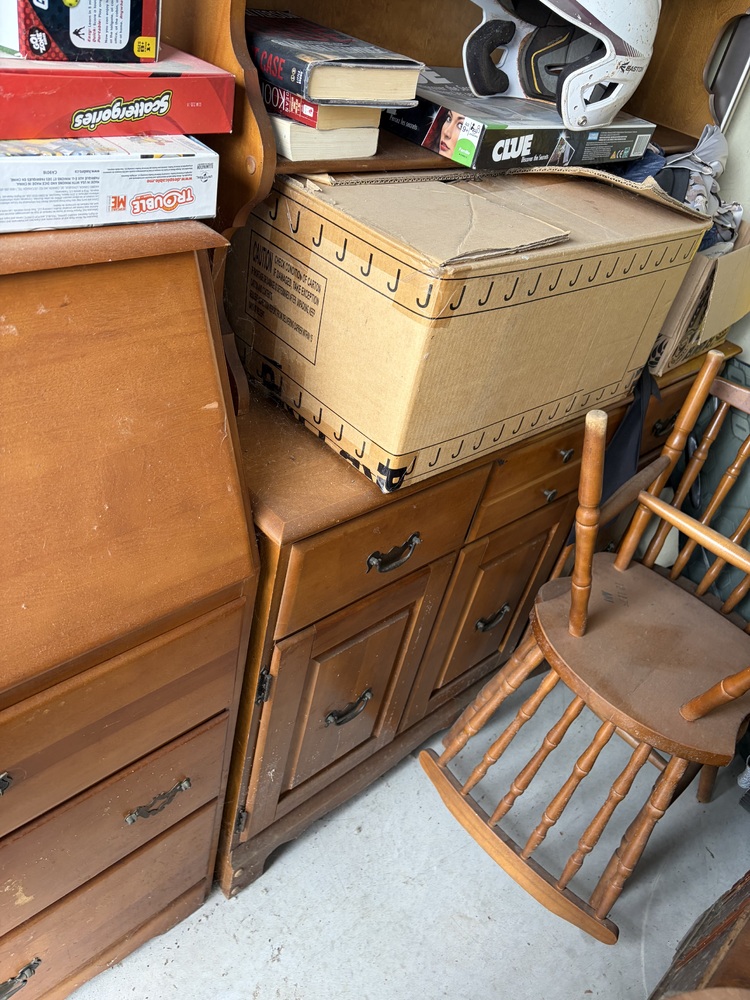 3004 - StorageMart St Thomas  auction IB-2510 70
