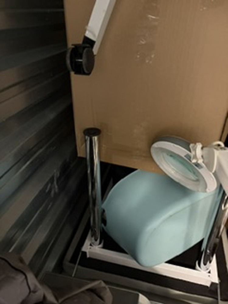 3001 - StorageMart Commissioners Rd W  auction IB-8346 20