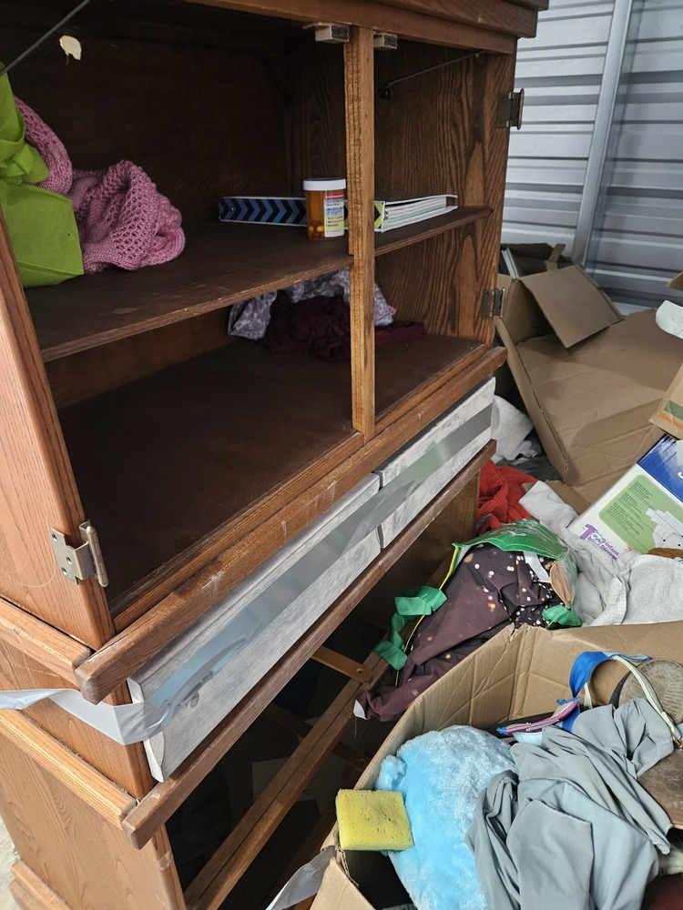 2772 - StorageMart Wharncliffe Rd S  auction IB-9808 10