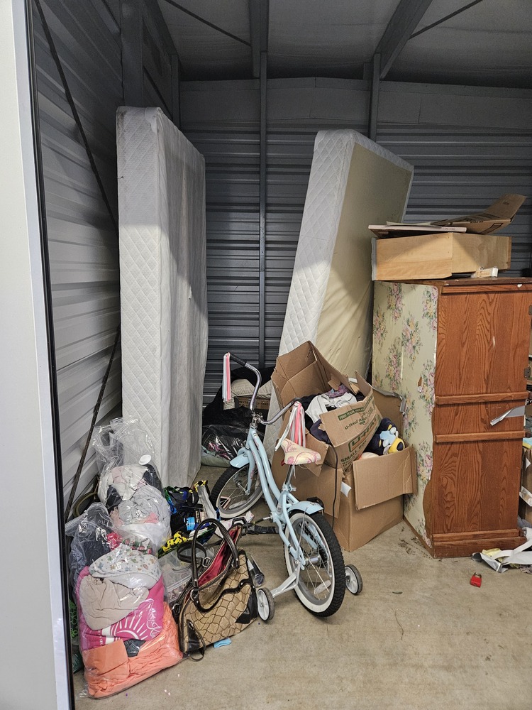 2772 - StorageMart Wharncliffe Rd S  auction IB-9808 30