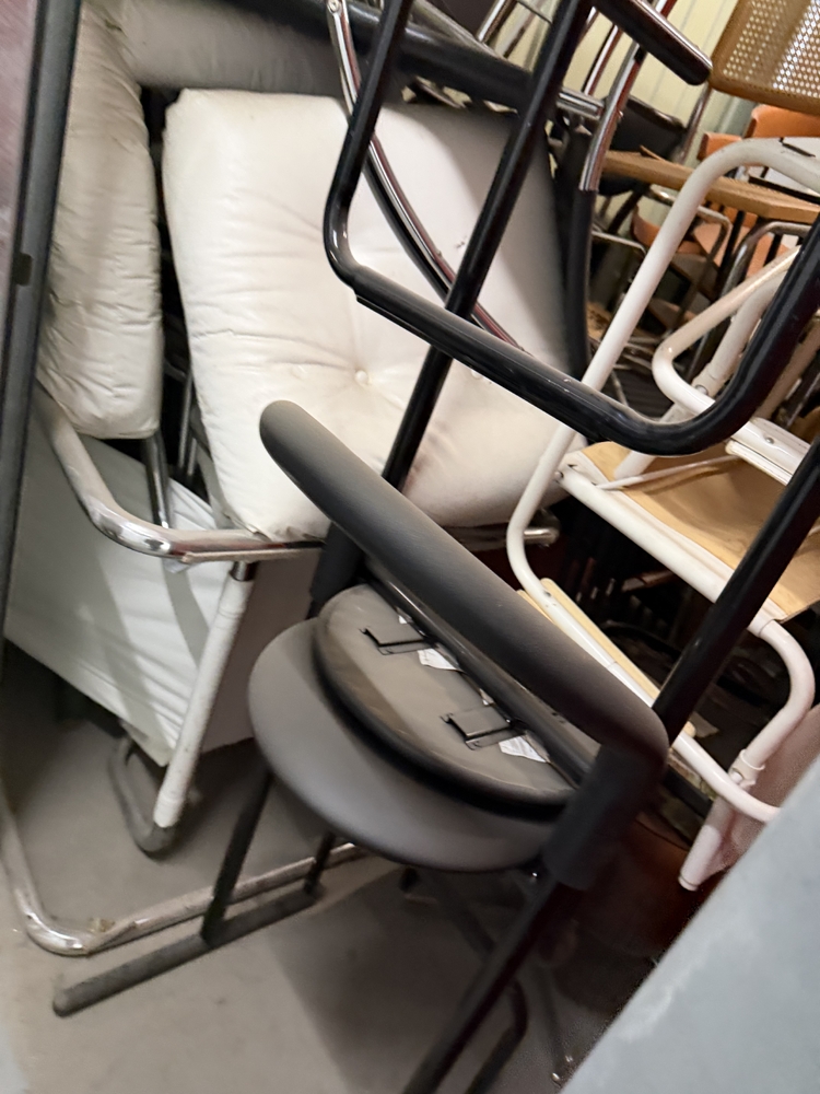 Montreal Mini-Storage - Canal  auction IB-1415 150
