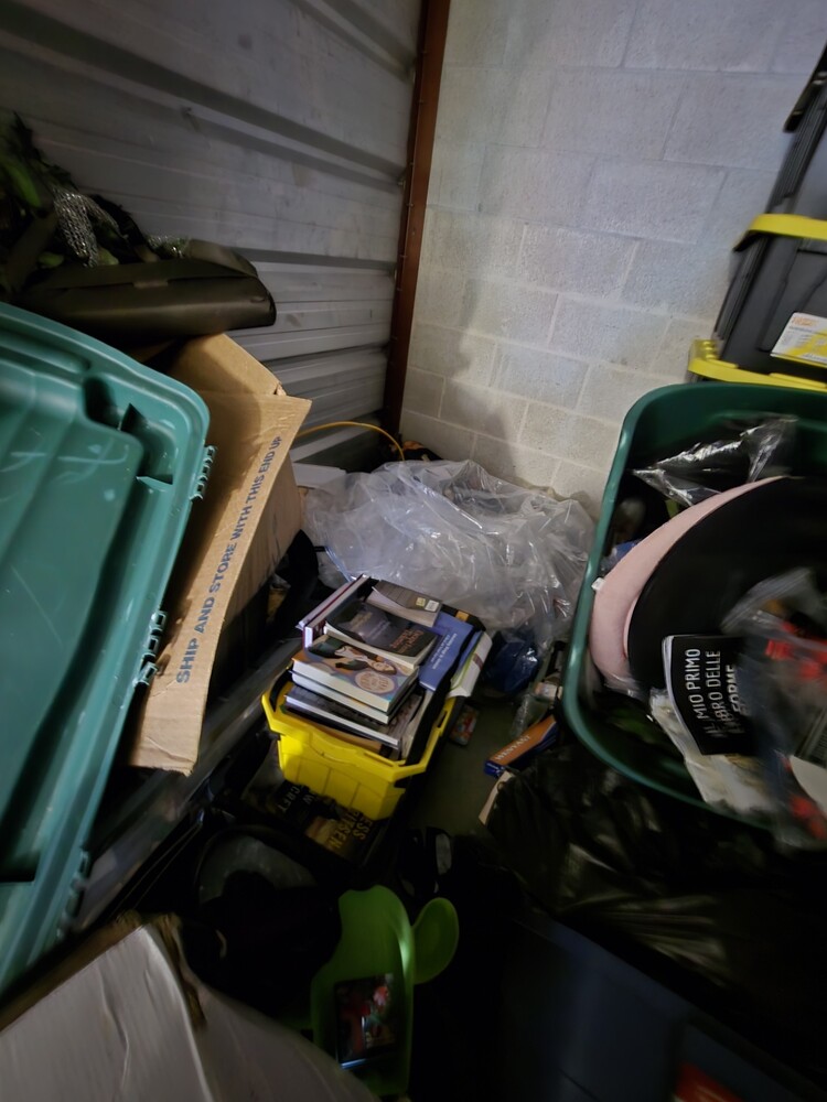 3003 -StorageMart  Adelaide St  auction IB-8774 20