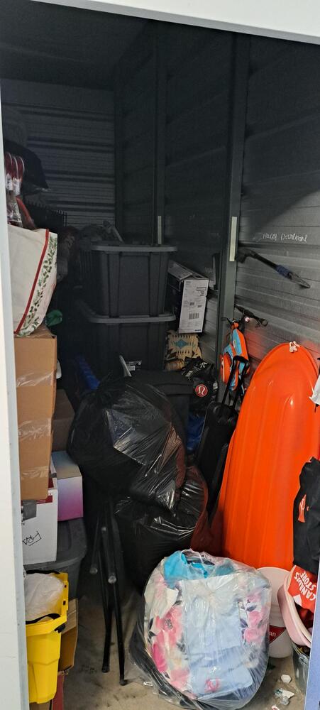 3008 - StorageMart Kipling  auction IB-1627 10