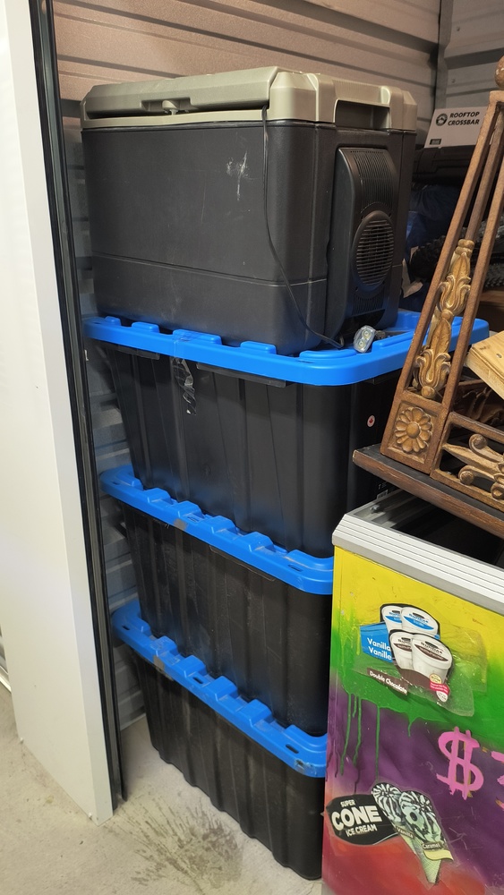 3303 -StorageMart  2nd Ave South  auction IB-2963 30