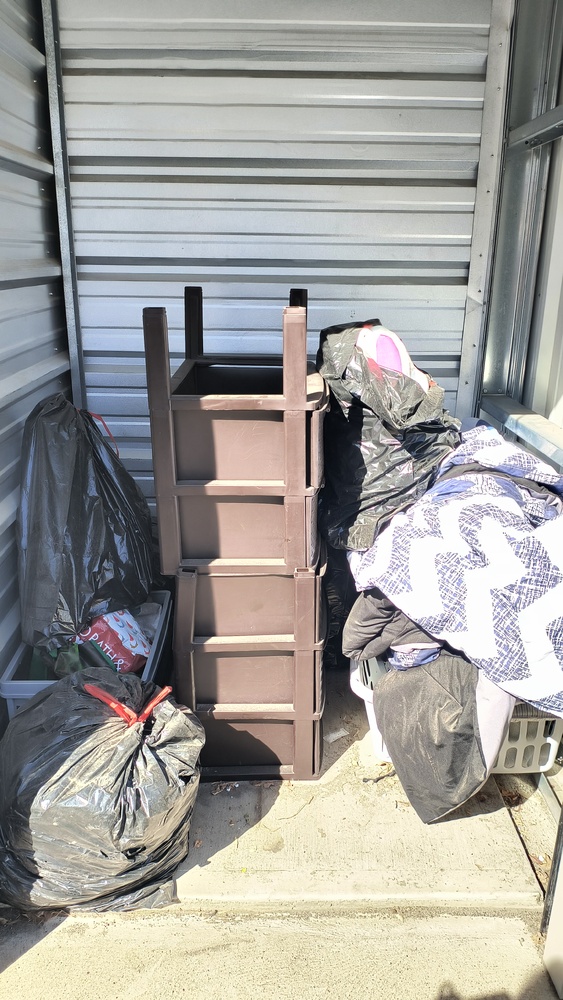 3303 -StorageMart  2nd Ave South  auction IB-9837 30