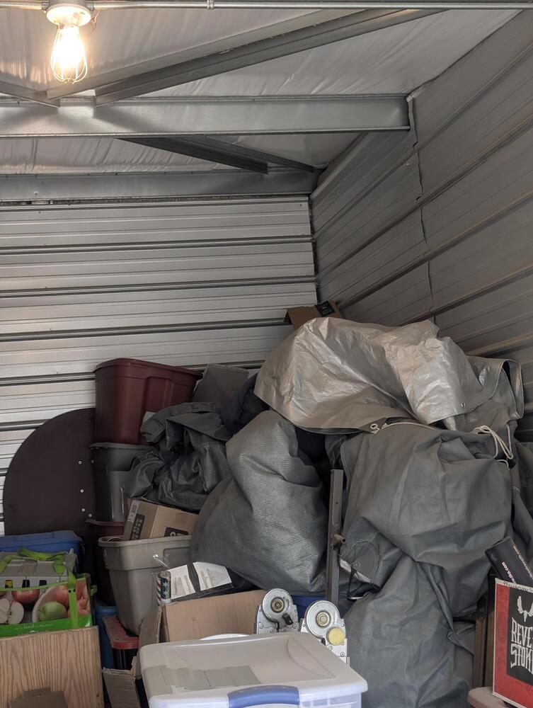2552 - StorageMart Winterburn RD and 115 Ave  auction IB-2812