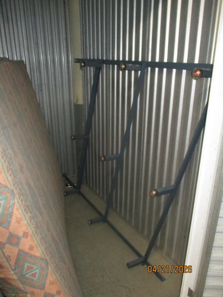 3205 - StorageMart 1st Ave N & Duke St   auction IB-9667