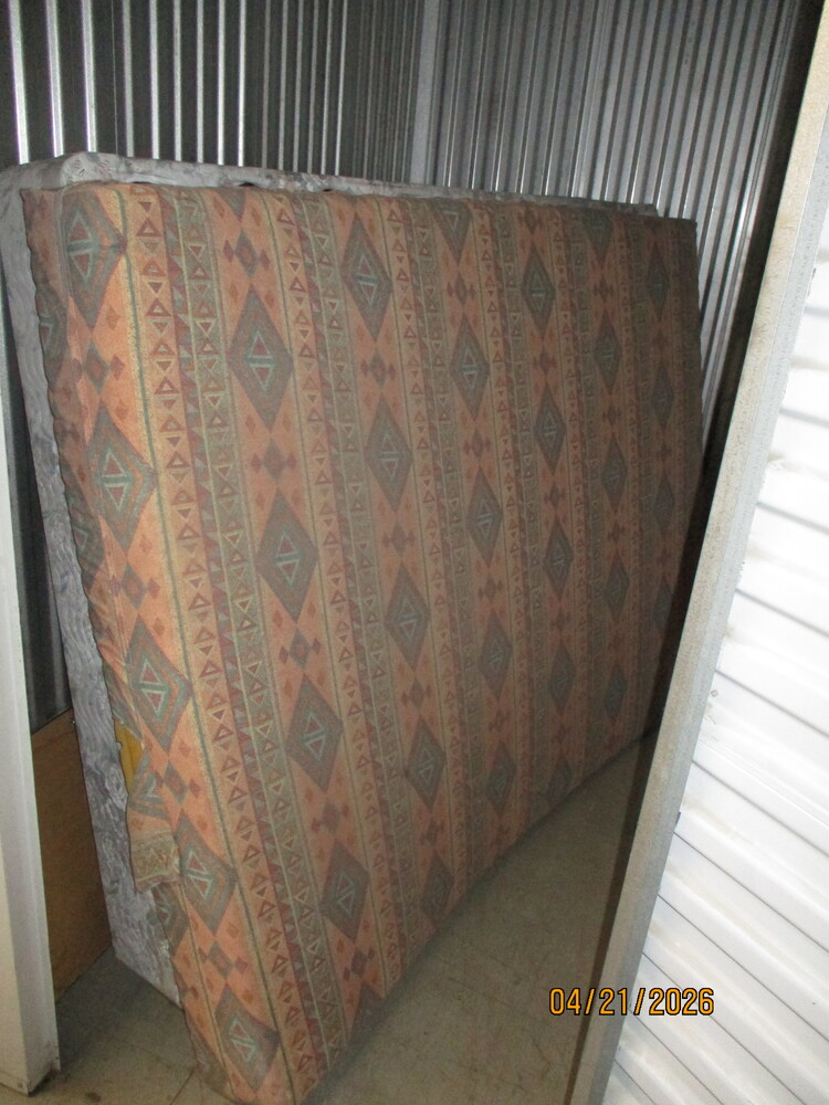 3205 - StorageMart 1st Ave N & Duke St   auction IB-9667 10