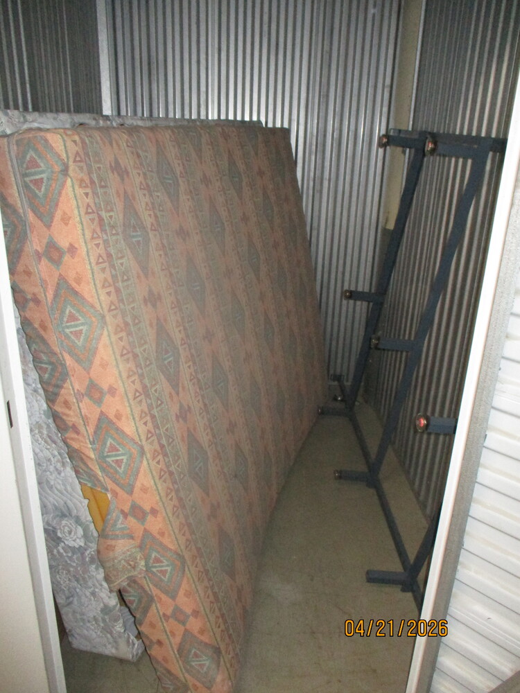 3205 - StorageMart 1st Ave N & Duke St   auction IB-9667 20