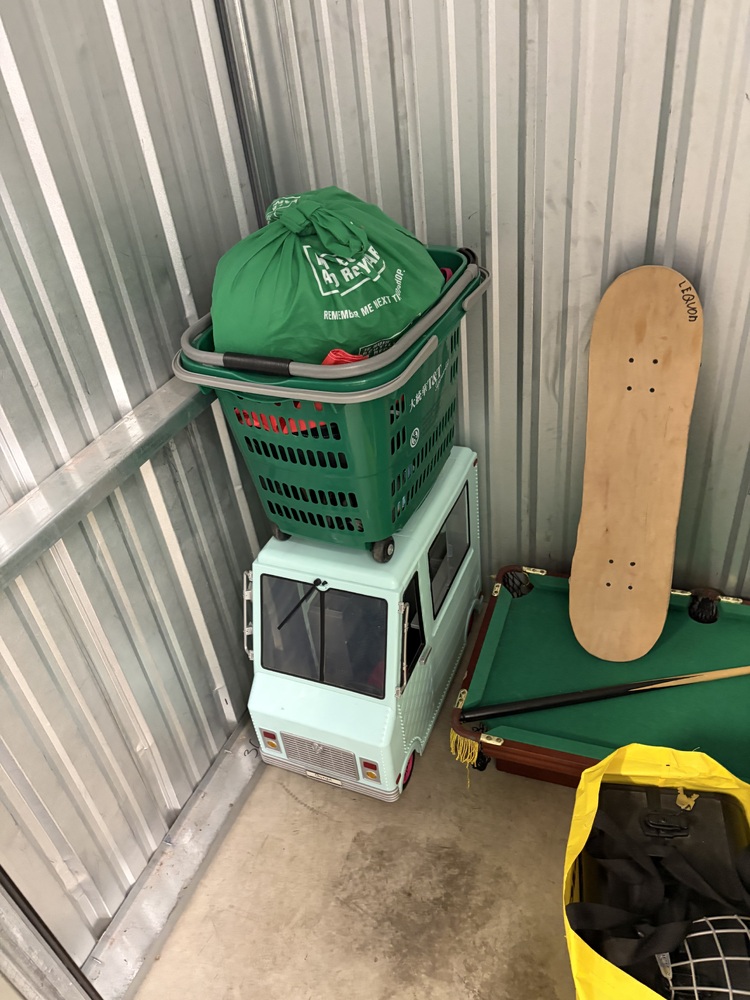 3307-StorageMart 52nd and Peigan Trail  auction IB-1128 30