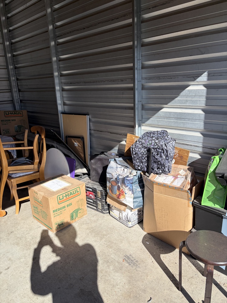 3307-StorageMart 52nd and Peigan Trail  auction IB-8444 30