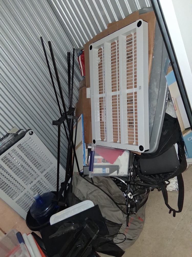 1-800-Self-Storage.com on Maple Rd, Troy  auction IB-2050 40