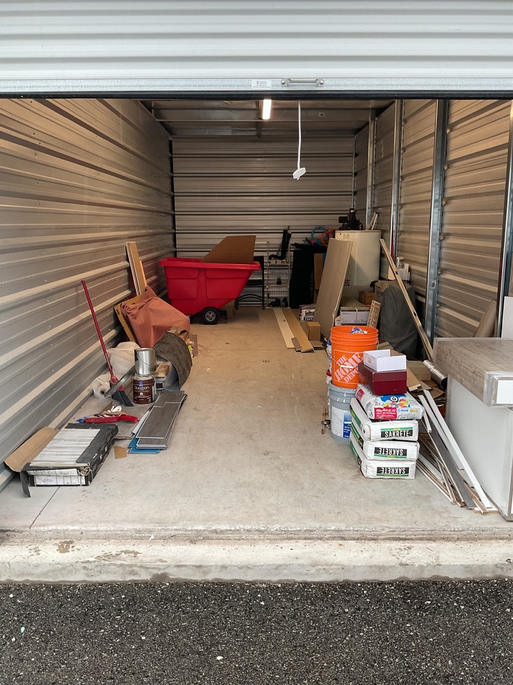 SmartStop Self Storage - Mapleview Drive   auction IB-3696